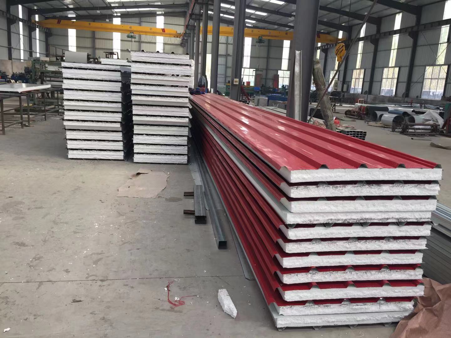 彩鋼瓦為什么會出現傾斜的現象？